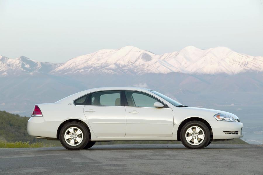  Chevrolet Impala 2006 года  (фото 30 из 91)